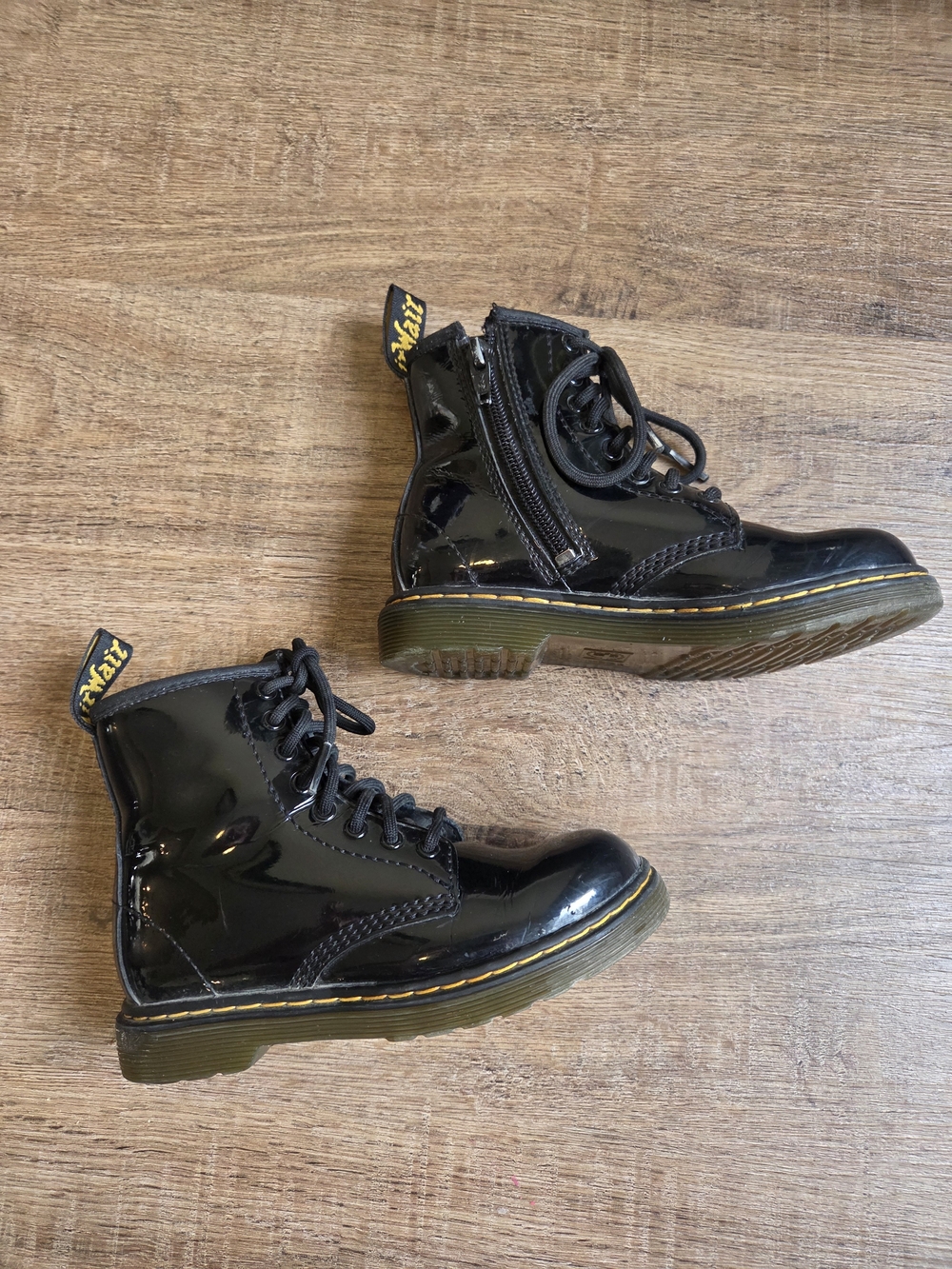 Dr MARTENS Airwair Black Patent Combat Boots Size US 11 (EU 28)